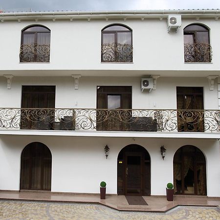 Prima Villa Guest House Vinnytsia Exteriör bild