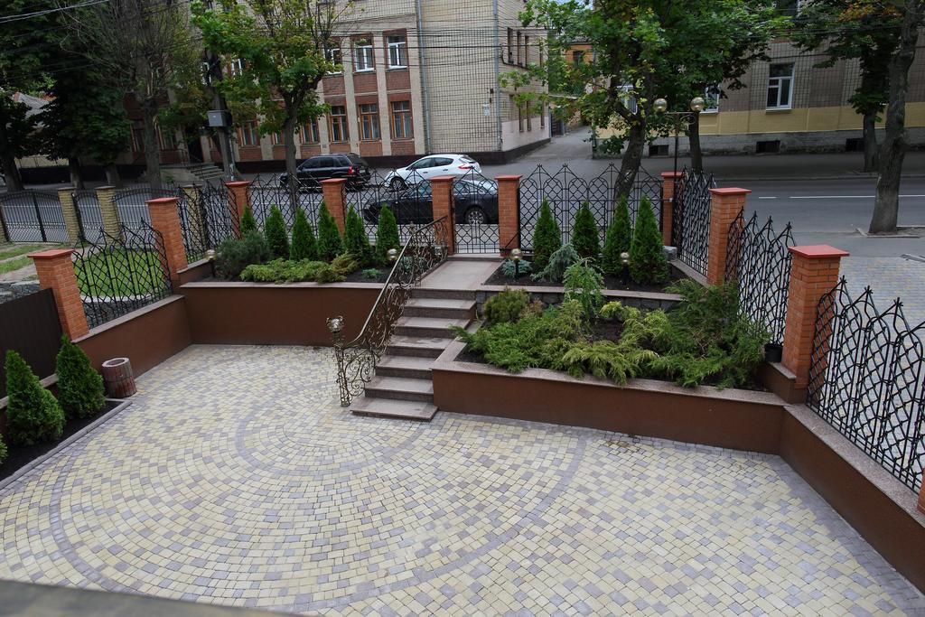 Prima Villa Guest House Vinnytsia Exteriör bild