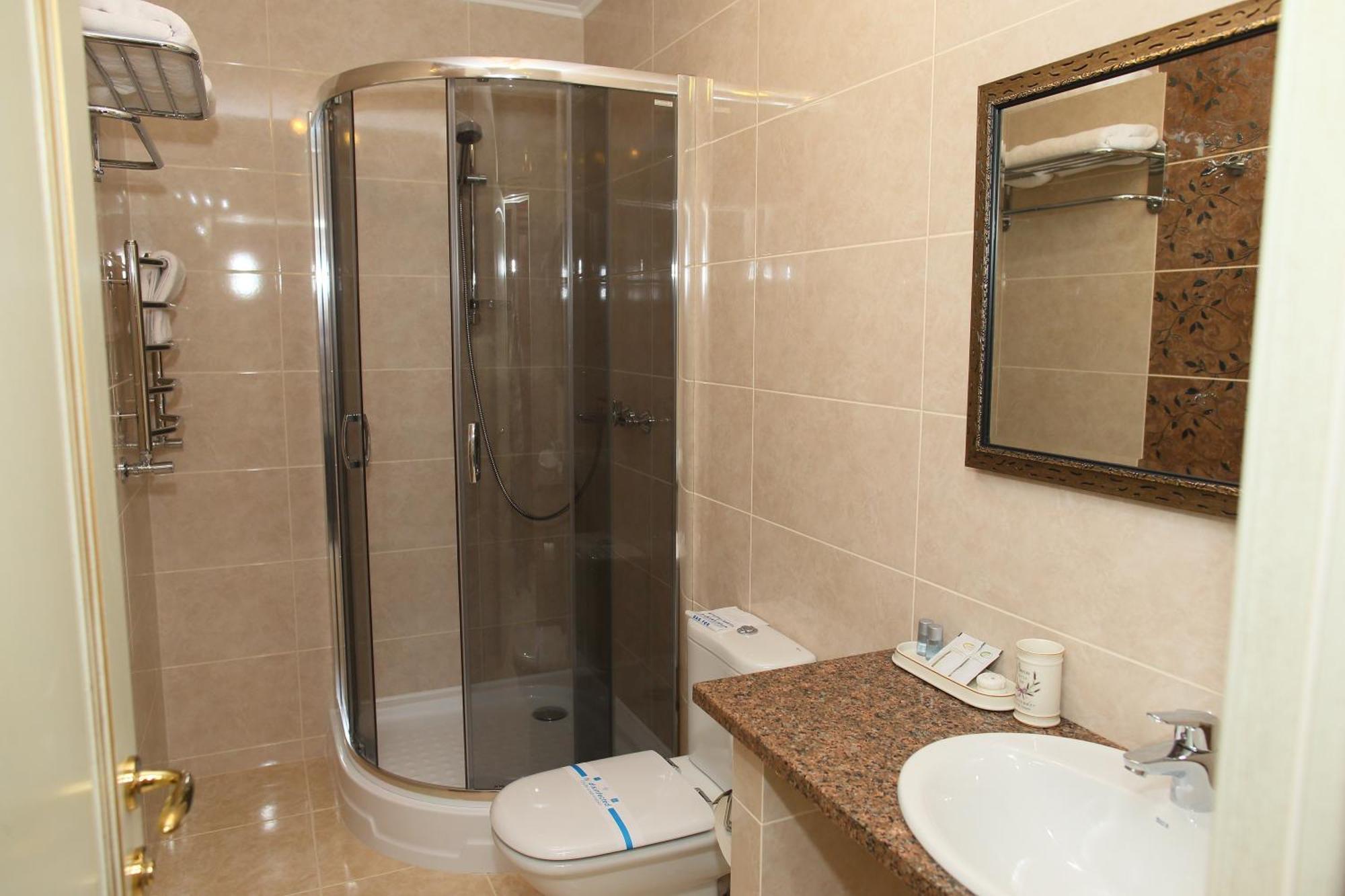 Prima Villa Guest House Vinnytsia Exteriör bild