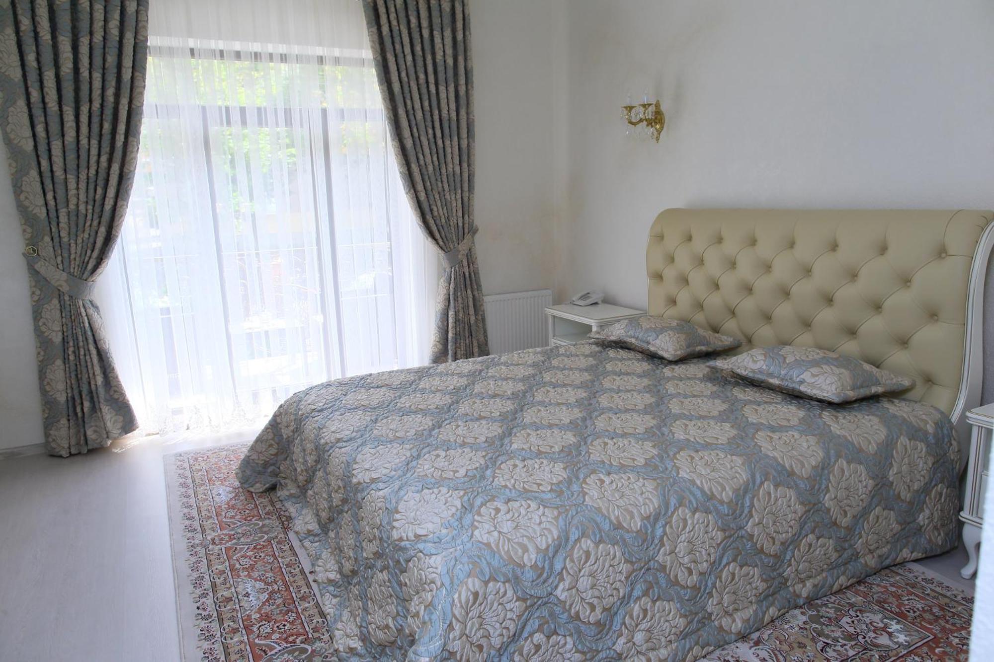 Prima Villa Guest House Vinnytsia Exteriör bild