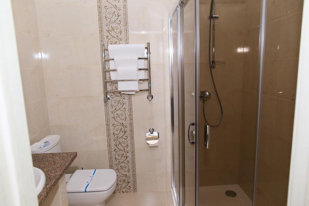 Prima Villa Guest House Vinnytsia Rum bild