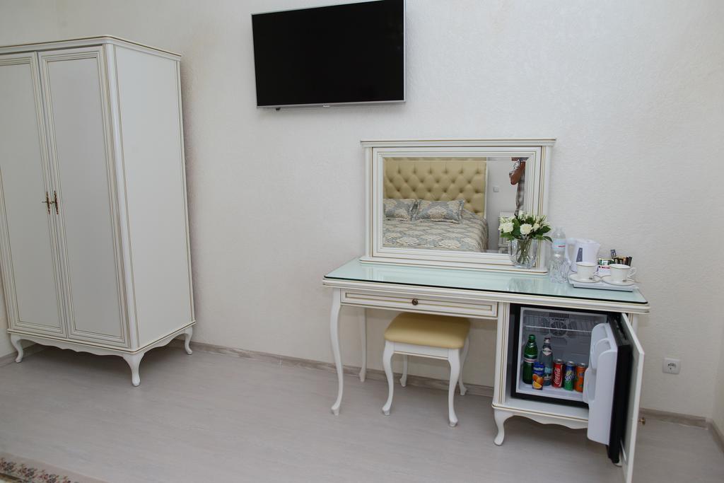 Prima Villa Guest House Vinnytsia Exteriör bild