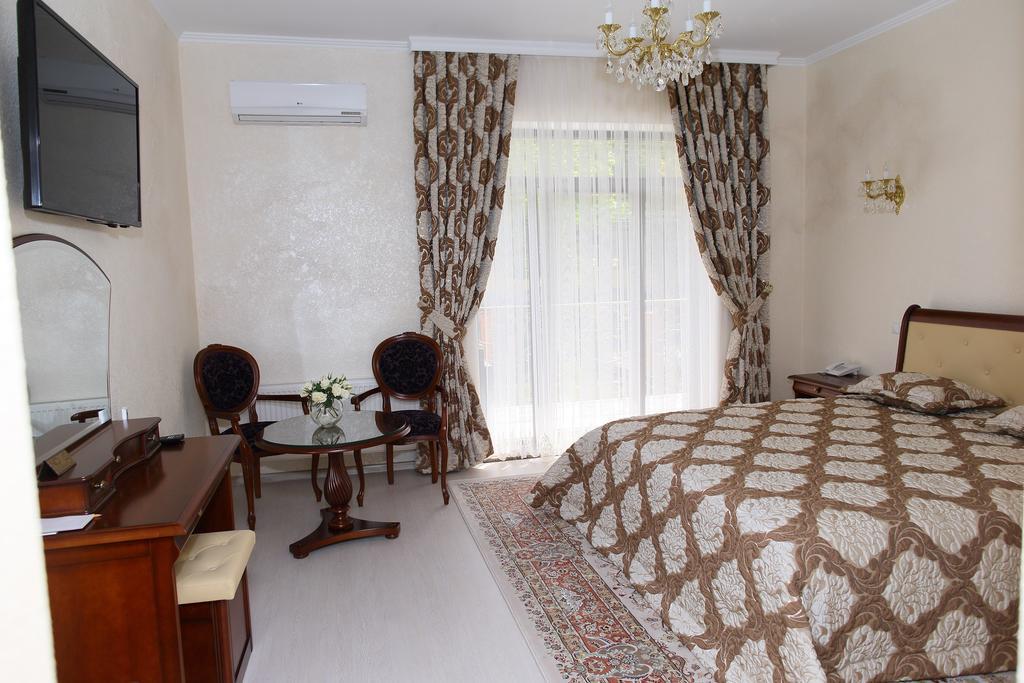 Prima Villa Guest House Vinnytsia Rum bild
